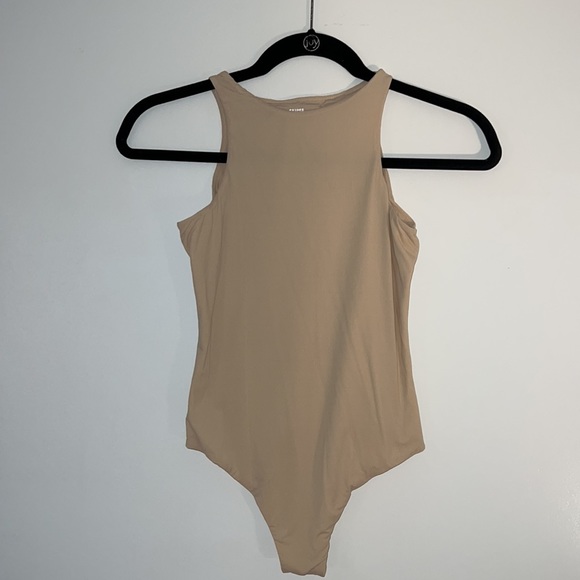 SKIMS Fits Everybody High Neck Bodysuit! - Picture 3 of 4